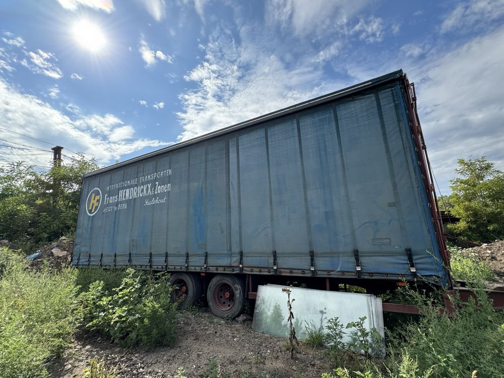 Продам трехосный прицеп
