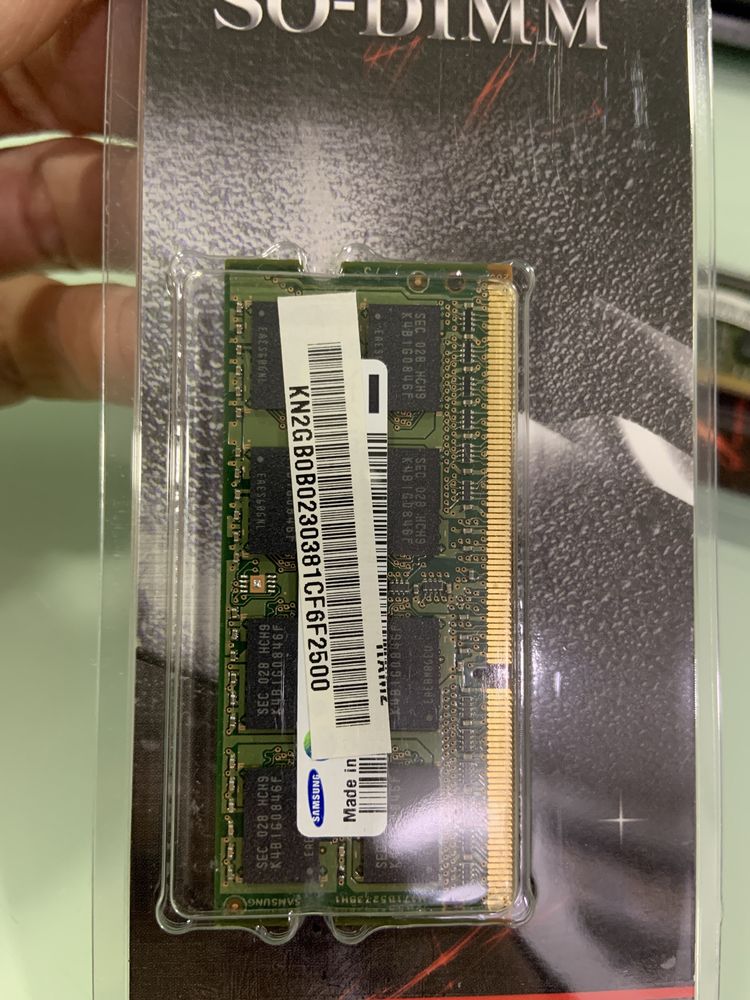 SO-DIMM DDR3 1066 2GBx2 samsung