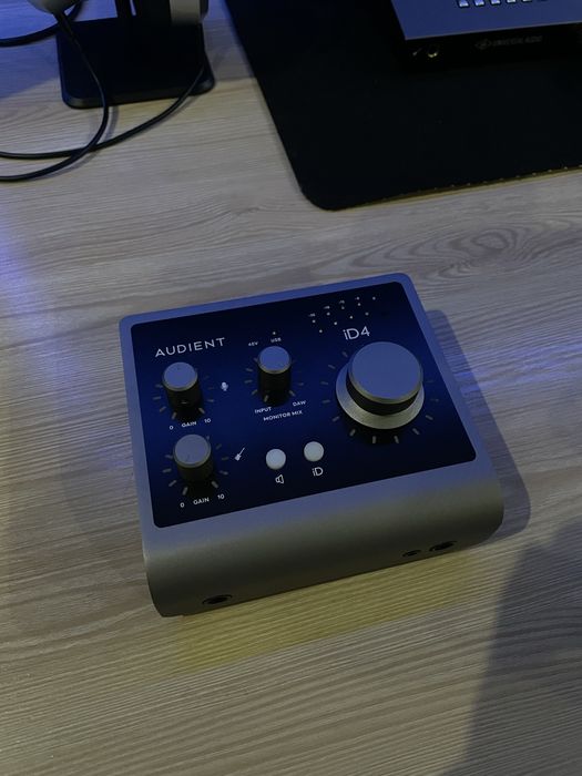Звуковая карта Audient ID4 MKII