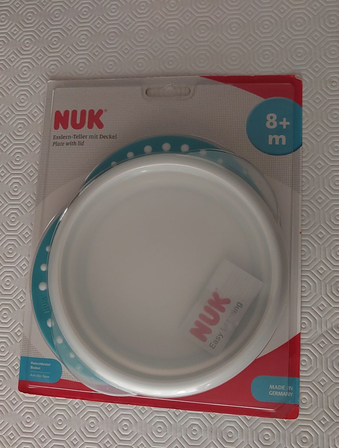 Prato Nuk com tampo - 8m+