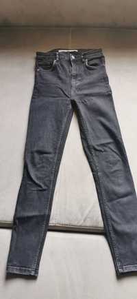 Spodnie damskie jeansy ZARA Trafaluc rozmiar 36 czarne rurki