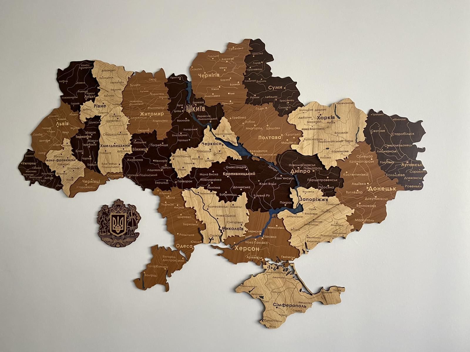 Карта Украины деревянная 3х слойная 1500*1000 мм .