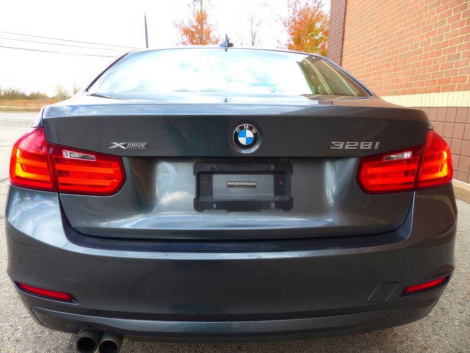 BMW 3 Series 328i xDrive      2015