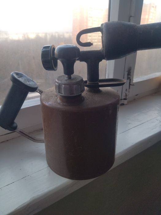 Паяльная лампа СССР.