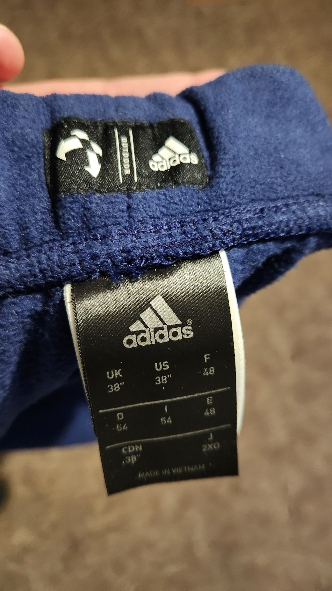 Adidas original XL новые