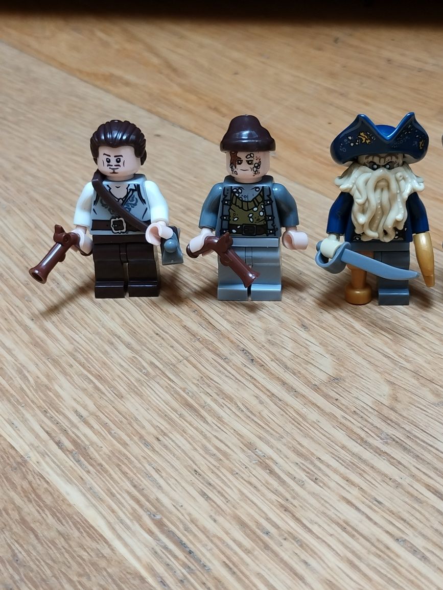 Klocki jak LEGO 4184 Piraci z Karaibów Czarna Perła