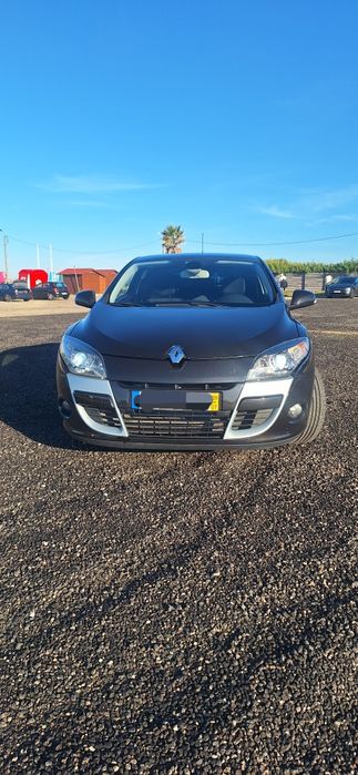 Renault Mégane Coupe de 5 lugares em excelente estado