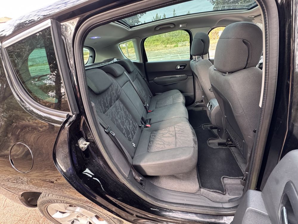 Peugeot 3008 1.6 e-HDI Auto