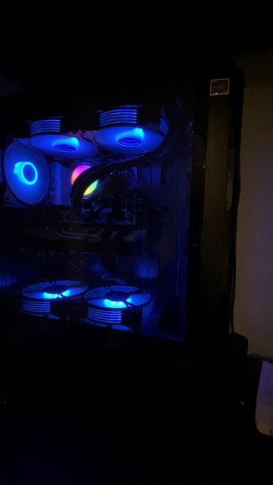 Komputer ryzen 5 3600 rx5700xt 8gb 16gb ram ddr4