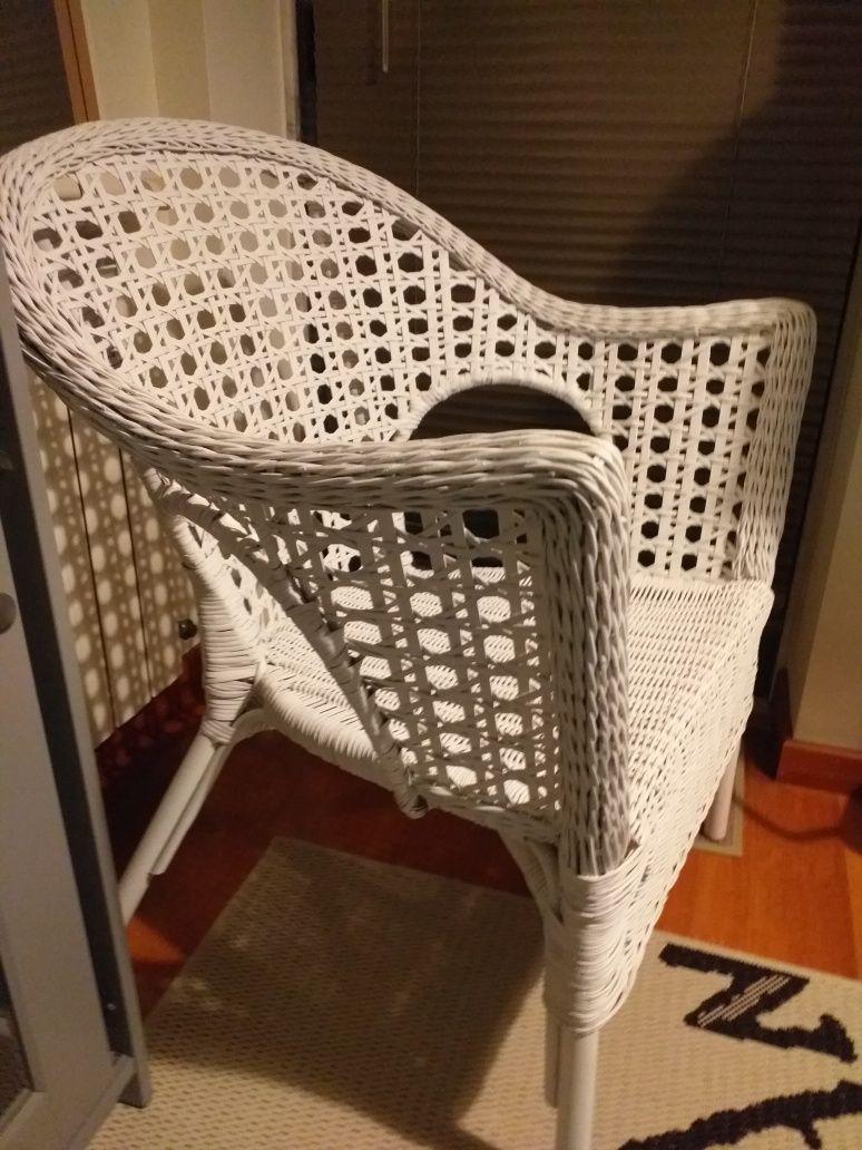 Expira em breveCadeirao,poltrona IKEA,rattan,bambu,almofada não incl