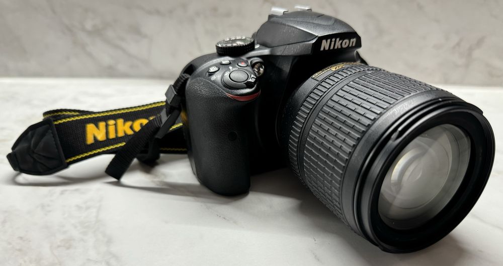 Jak nowy idealny stan Aparat lustrzanka Nikon D3400