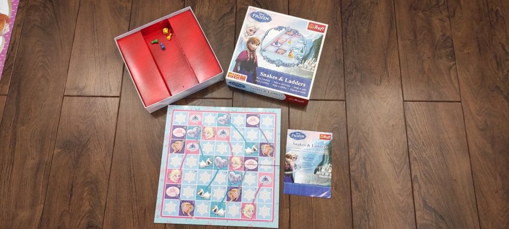 Gra węże i drabiny (sneaks&leaders) z ELSA i ANNA