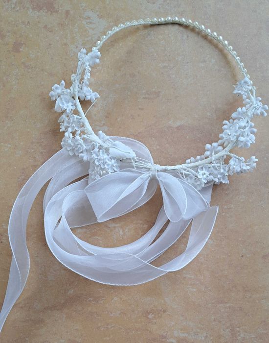 Sukienka komunijna z dodatkami