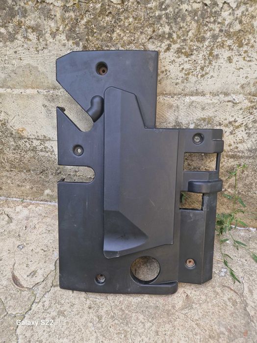 Кришка двигуна hyundai terracan 2.9