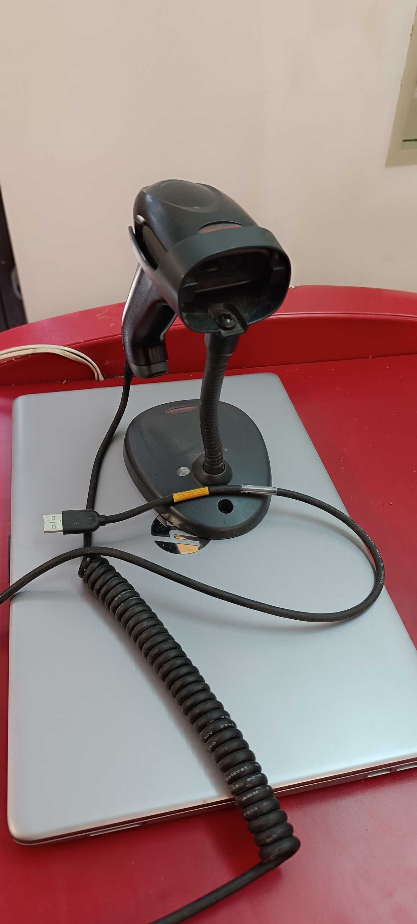 Czytnik kodów kreskowych Honeywell Voyager 1250G -USB