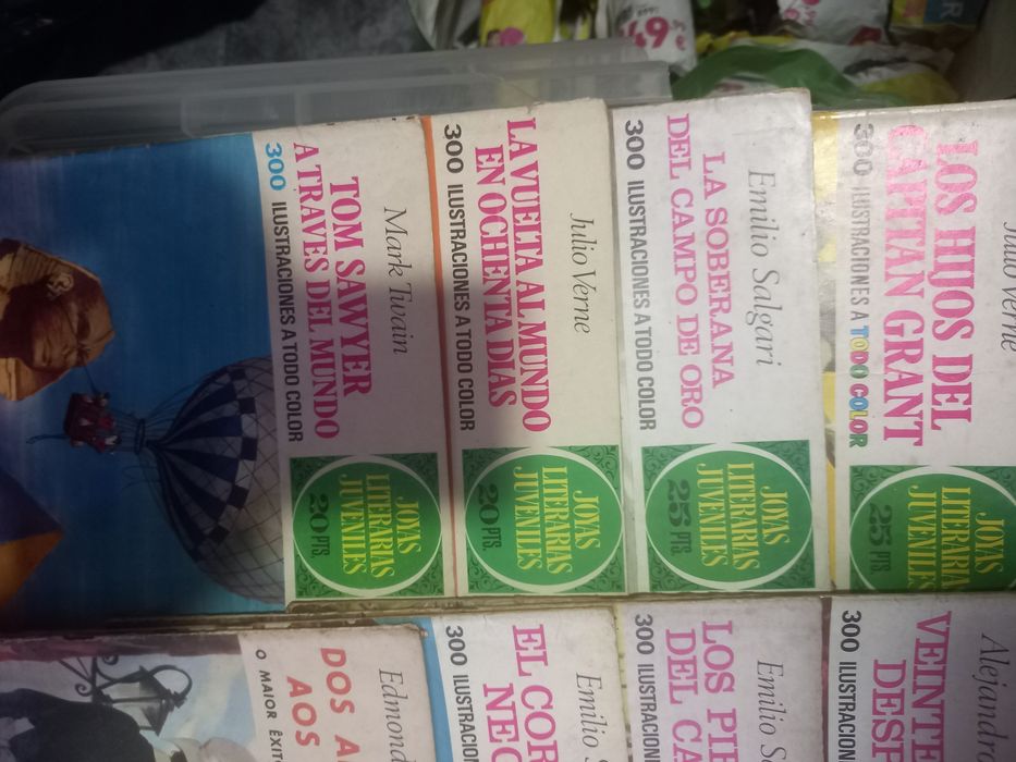 Revistas bd , a cores, contos classiicos ,em espanhol