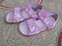 Sandaly rozmiar 27