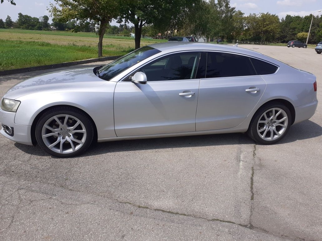 Audi a5 2011  2.0 tdi 143km sportback