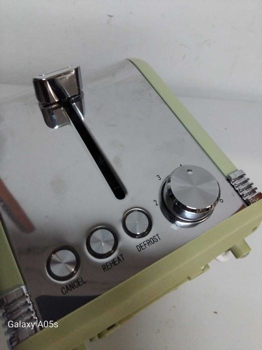 Toster Swan ST19010GNEU zielony 815 W