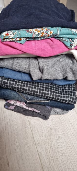 Zestaw ubran damskich r.40 L