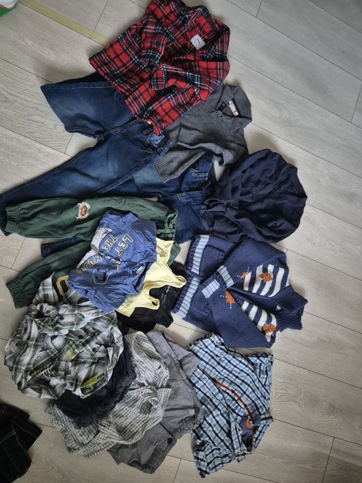 Zestaw paka ubrań chłopięcych 98/104