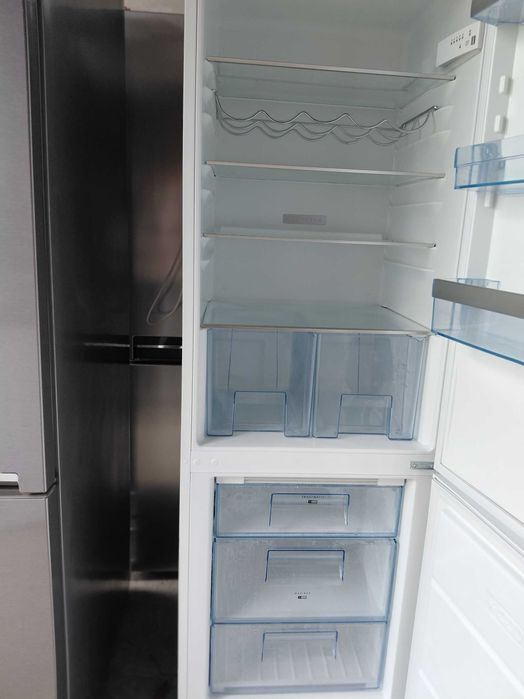 Lodówko-zamrażarka AEG wys 185 cm