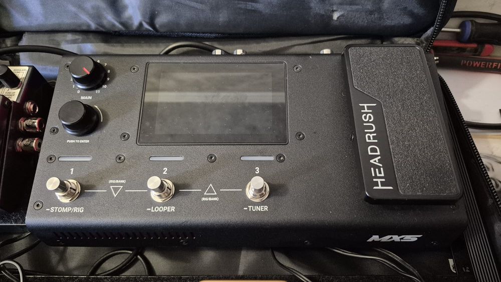 Headhush mx5 em perfeito estado