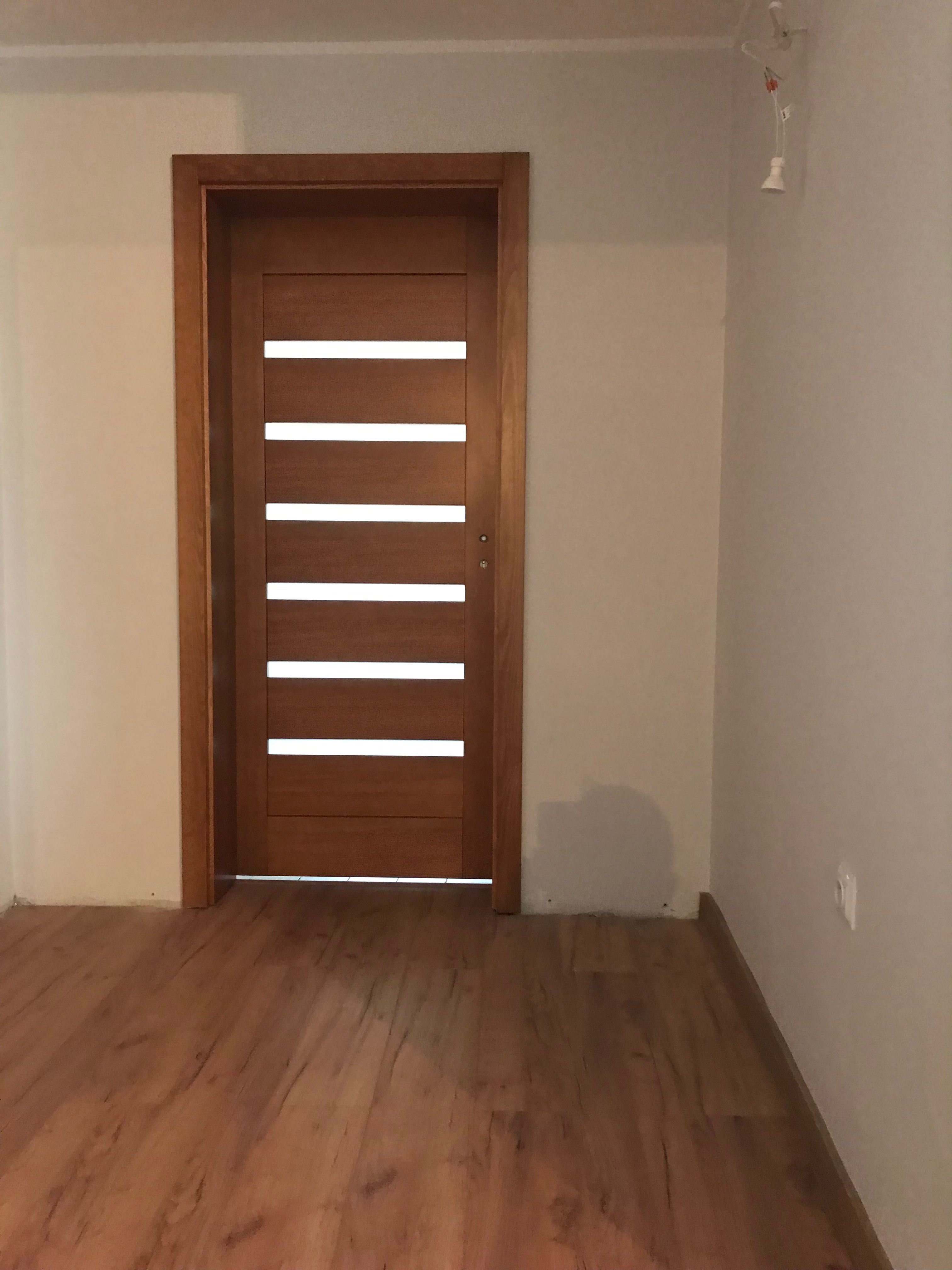 Drzwi wewnętrzne drewniane schody drewniane Producent