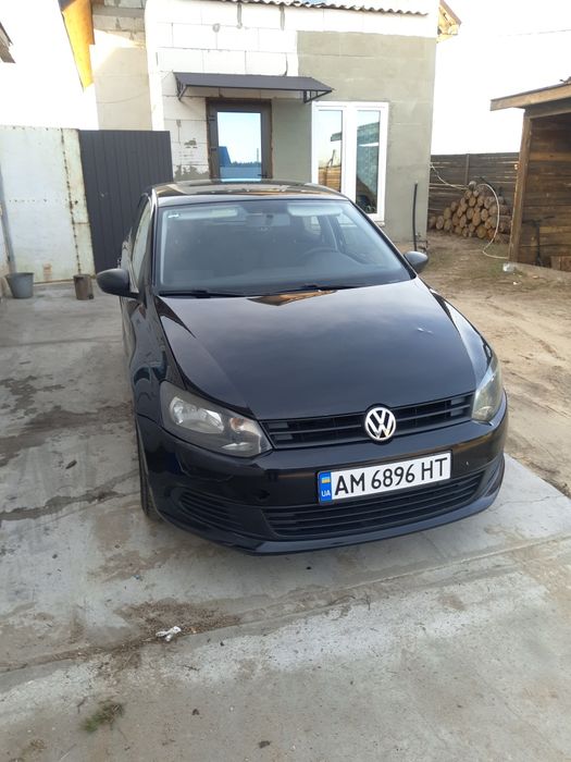 Продам поло 2009р