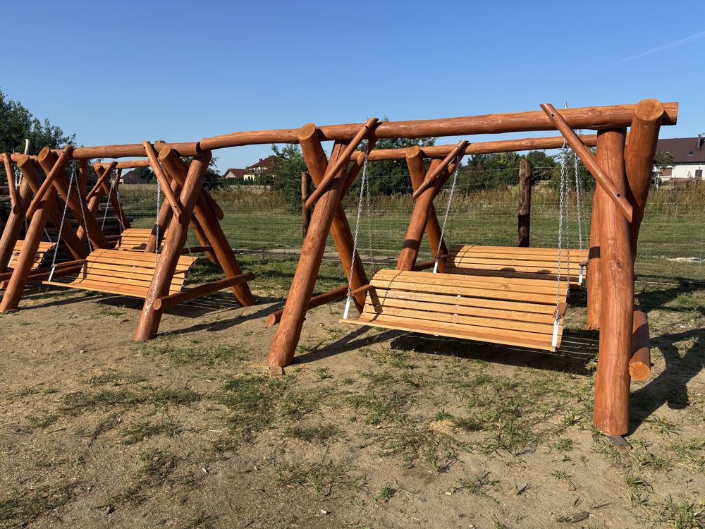 Huśtawka ogrodowa/place zabaw/meble ogrodowe/huśtawki z bala/altany
