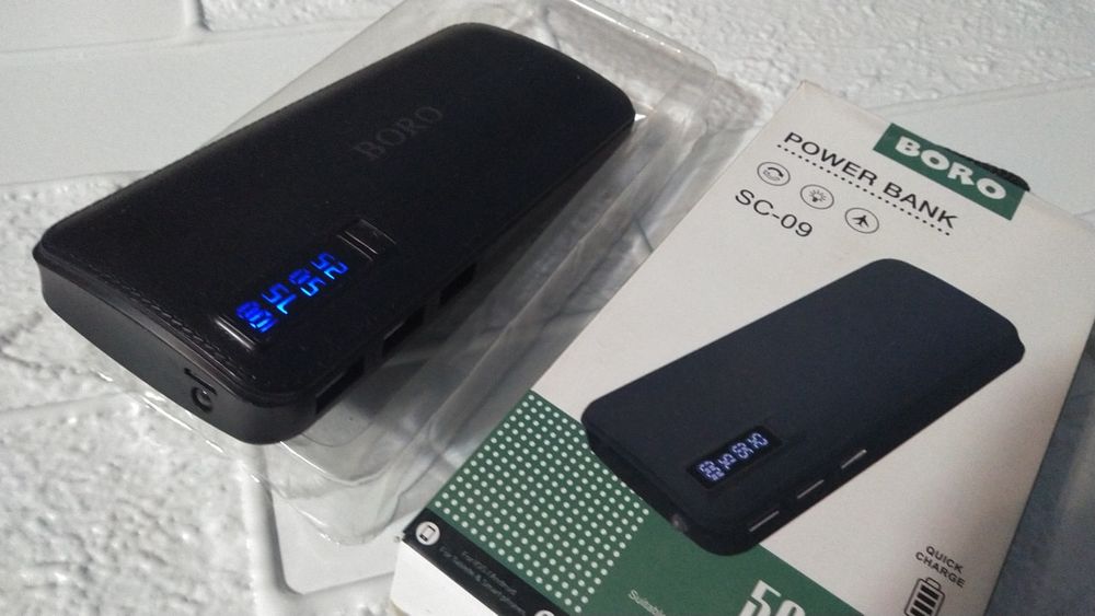 Power Bank Boro 50000 mAh (зарядное устройство + фонарь)