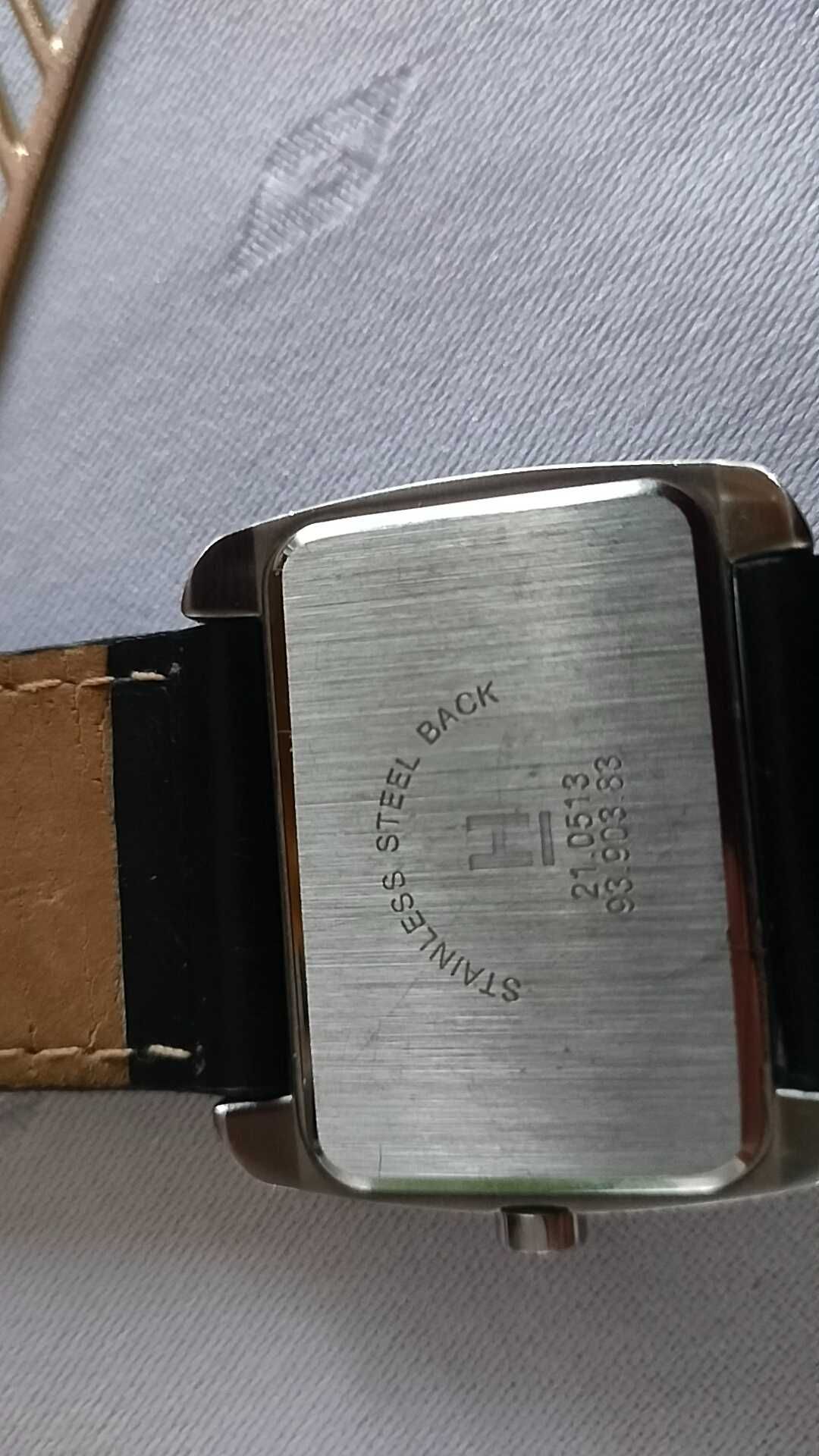 Zegarek Stainless Steel Back