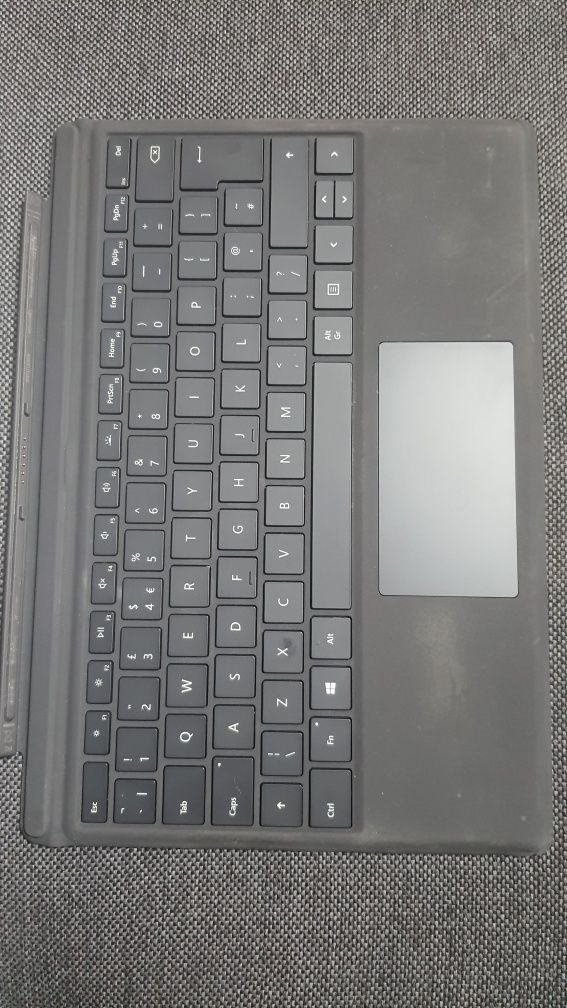Microsoft Surface 6 pro | Laptop | Tablet