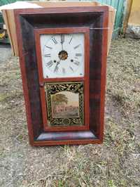 Stary amerykański zegar wiszący linkowiec