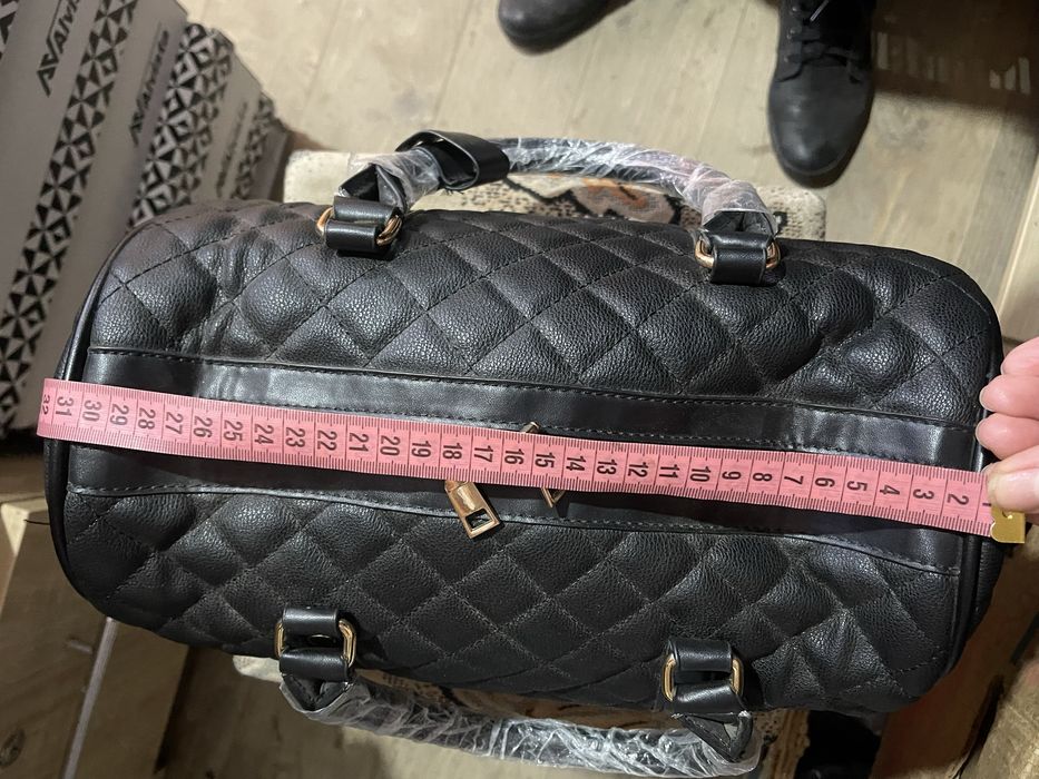 Сумочка нова, штучноі шкіри