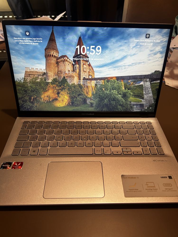 Portatil Asus Vivobook
