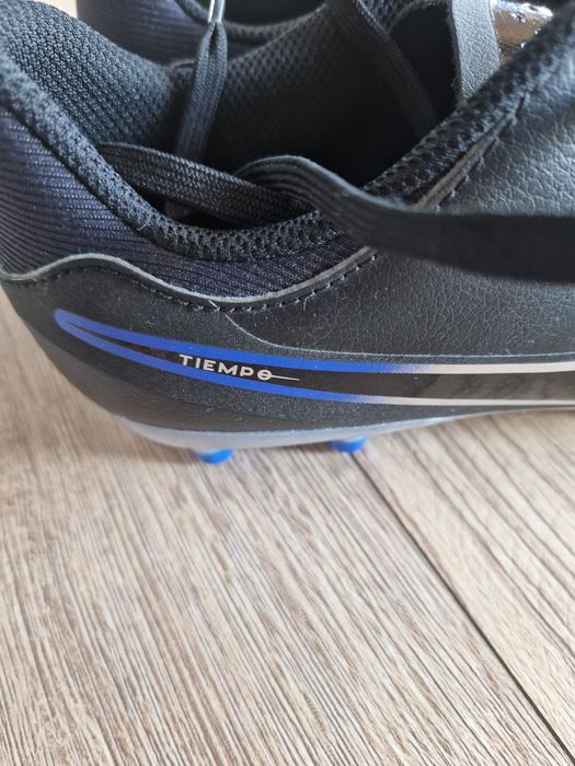 NOWE-BUTY korki do piłki nożnej Nike Tiempo