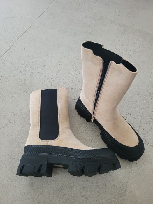 Nowe damskie buty sztyblety r 39