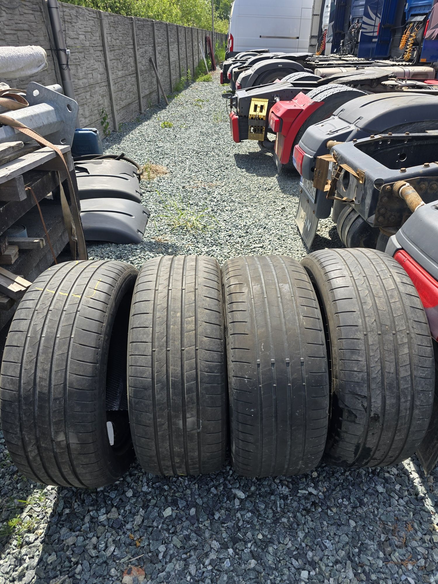 Bridgestone alenza 001 DOT 2022