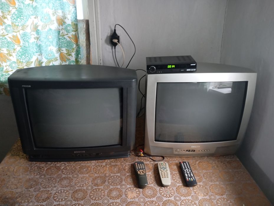 Телевізори 2 шт.