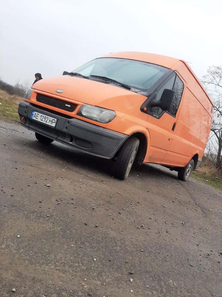 Продам Ford transit