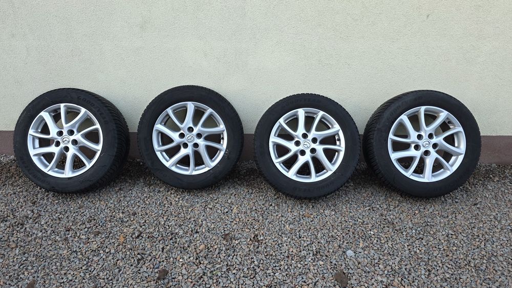 Alufelgi 17 mazda z oponami goodyear całoroczne