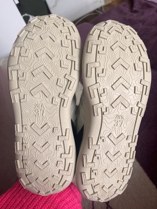 Кроссовки Zara новые