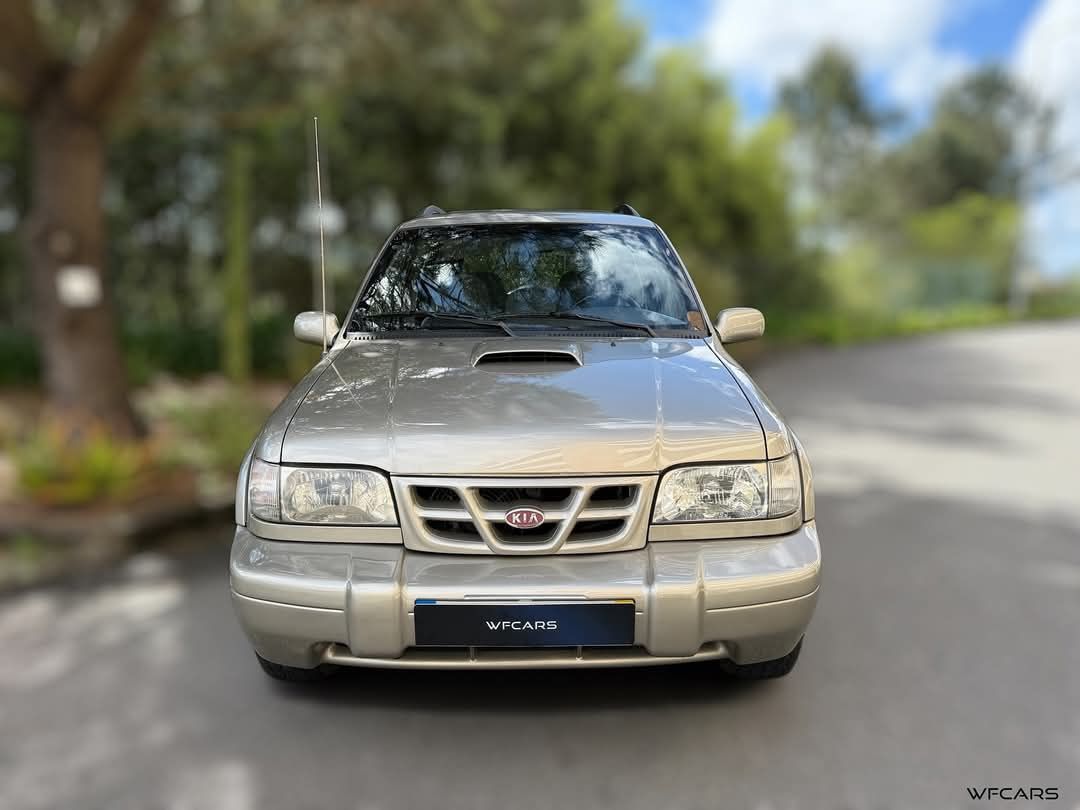 Vendo Kia de janeiro de 2000