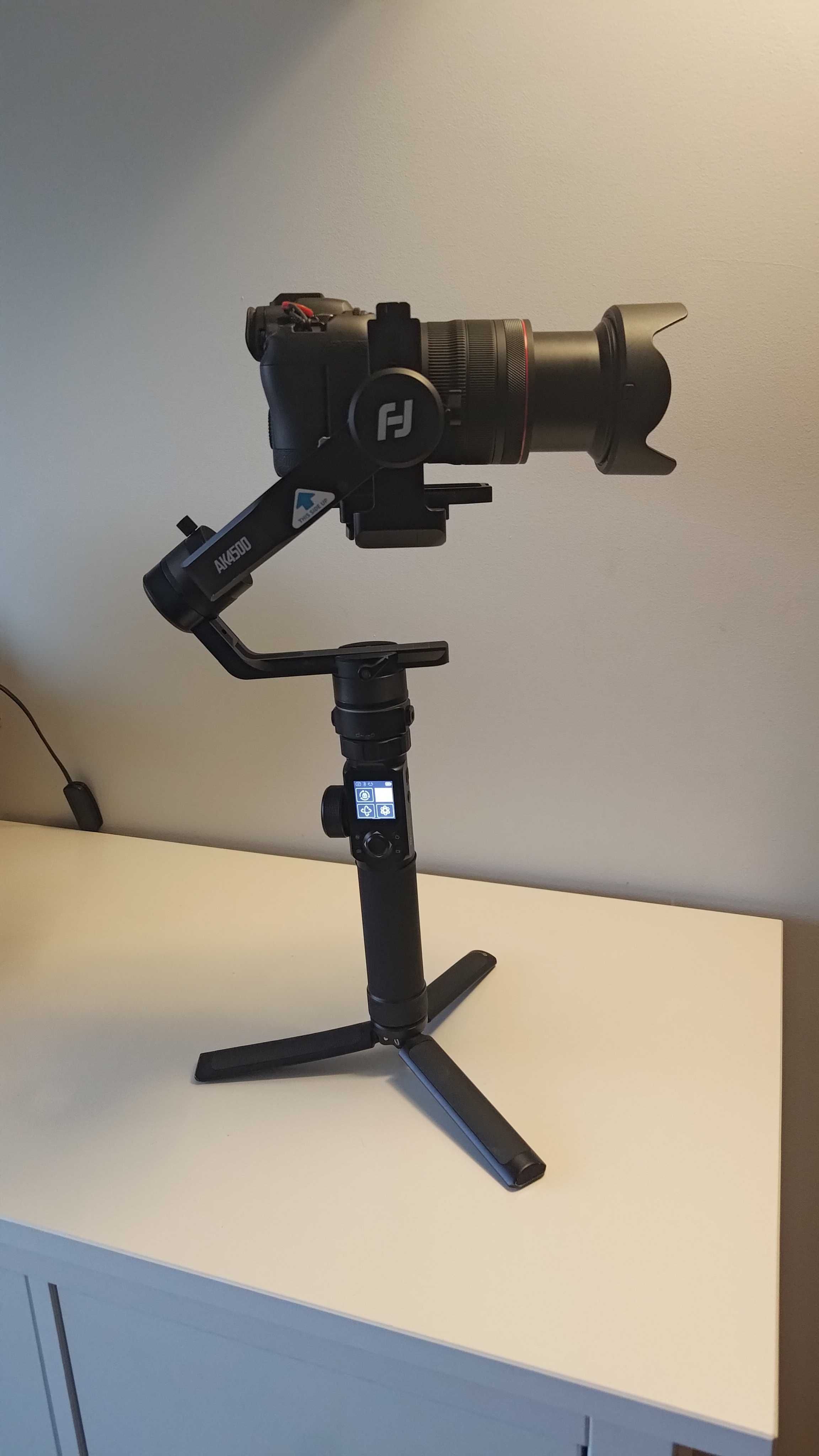 FeiyuTech AK4500 c/Folow Focus capacidade 4,6KG