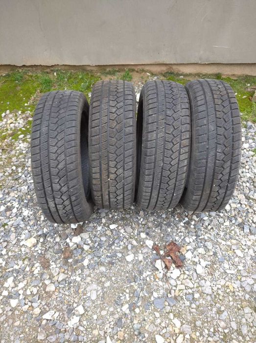 Sprzedam opony zimowe 15 cali