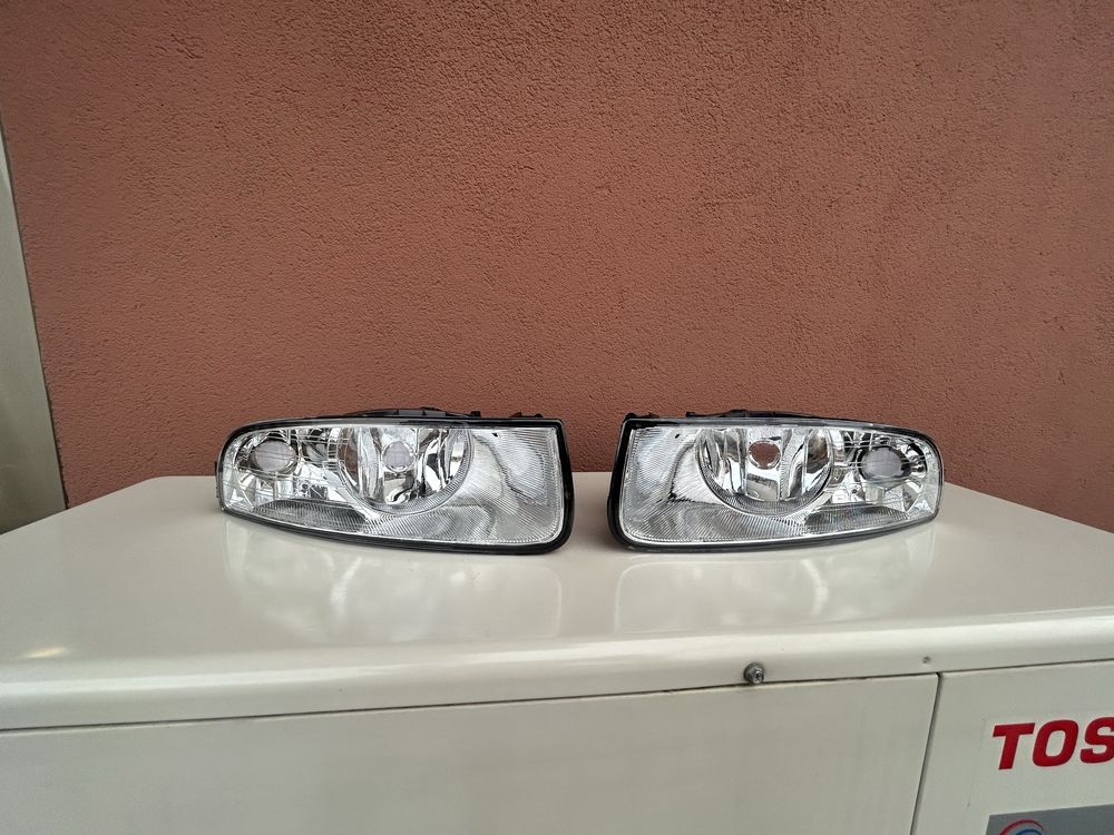 Протитуманні фари Шкода Skoda Superb Octavia A5 противотуманки туманки