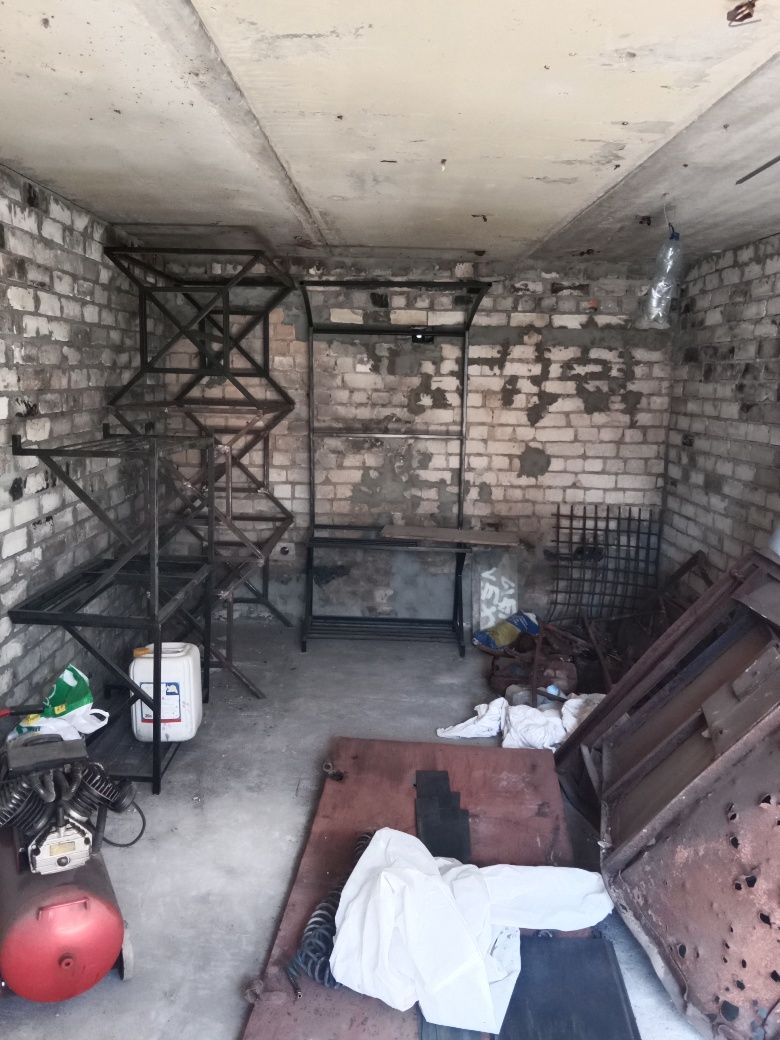 Продам капитальный гараж