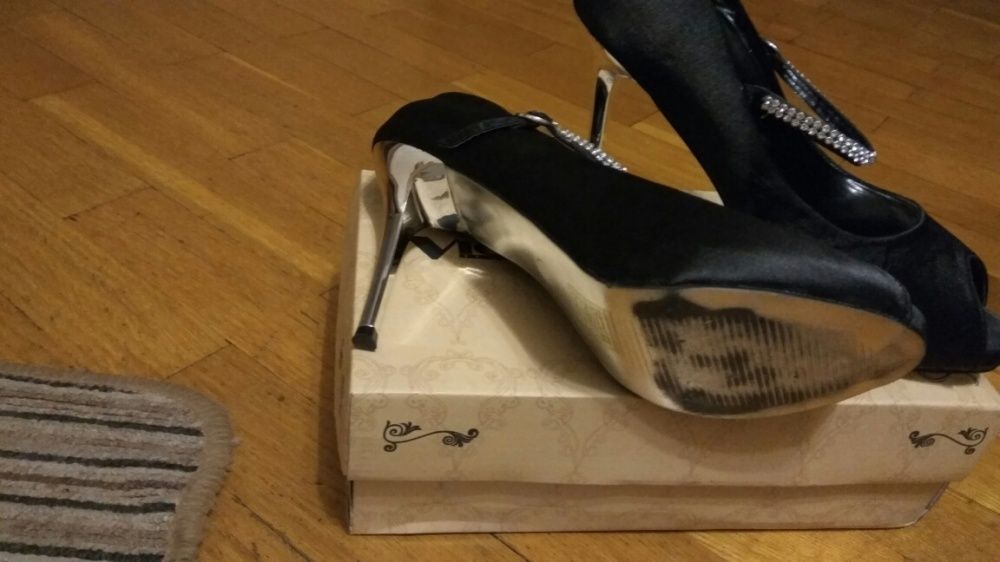 Buty szpilki czarne, 41, atłas,