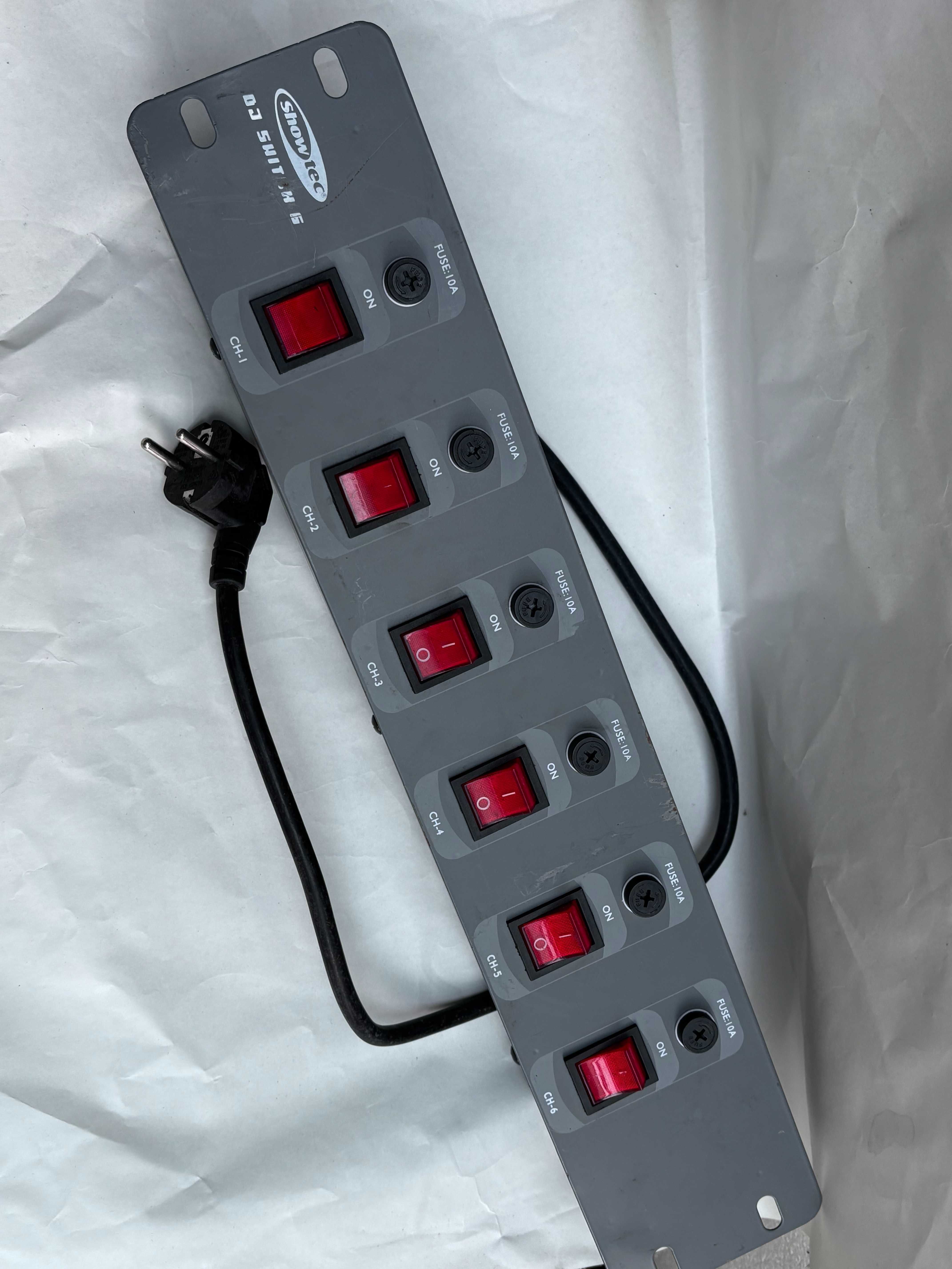 Showtec DJ Switch 6 canais